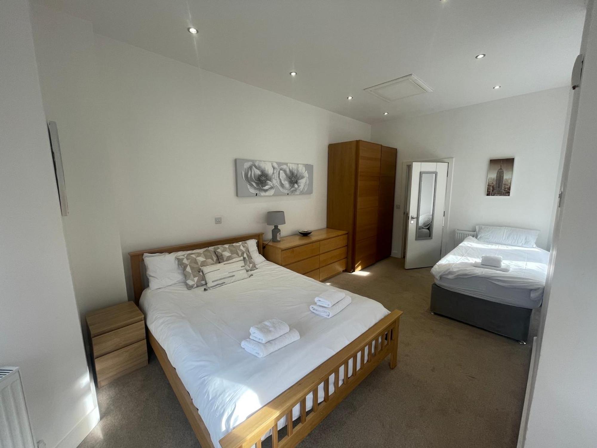 Holiday Home Hot Tub & Sauna Bournemouth Zewnętrze zdjęcie