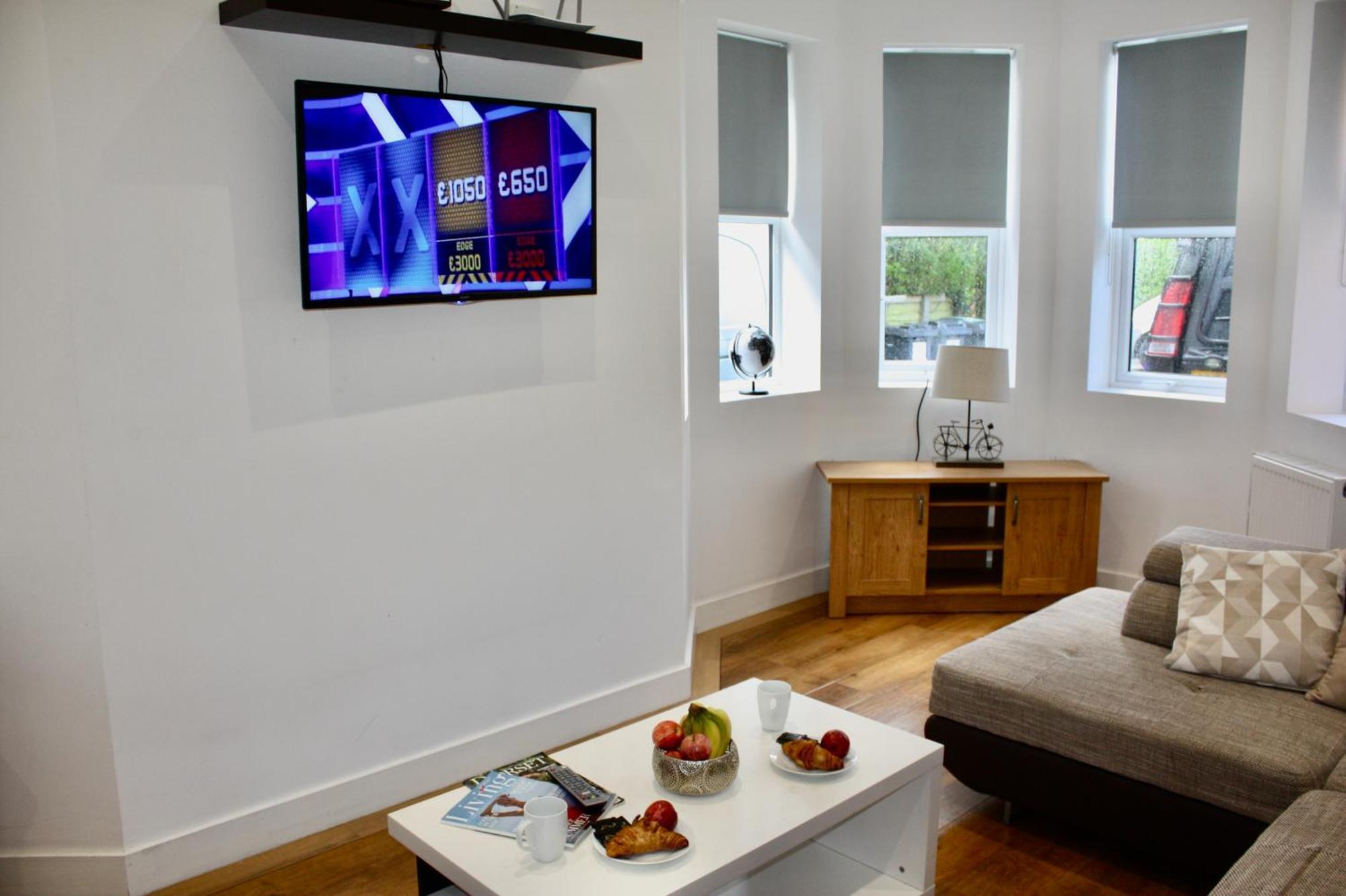 Holiday Home Hot Tub & Sauna Bournemouth Zewnętrze zdjęcie